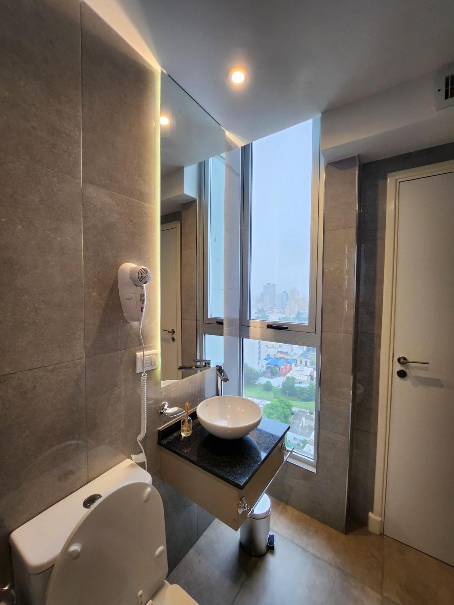 Hotel Amerian & 4*
